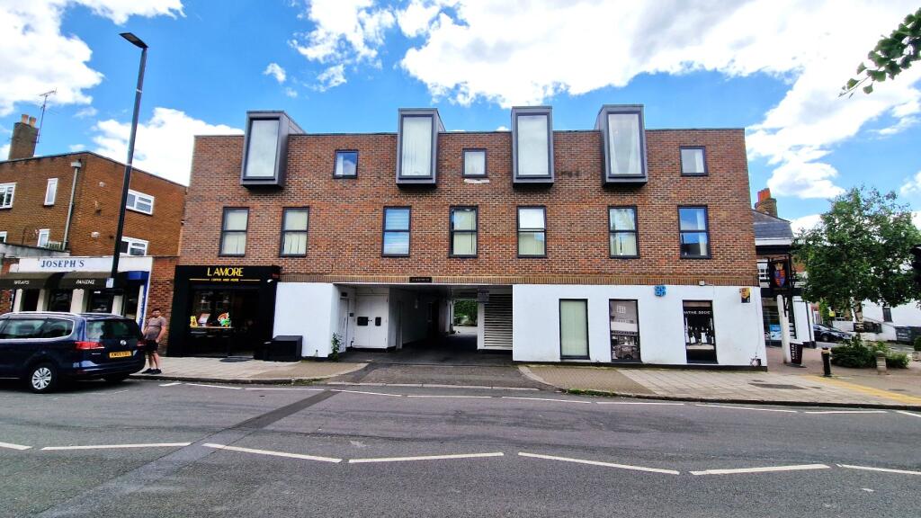 2 bed 1st Floor Flat for rent in Isleworth. From Citydeal Estates - London