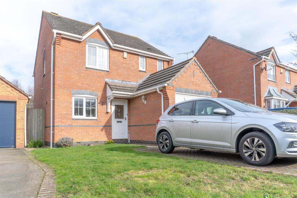 3 bed Detached for rent in Lutterworth. From Clarke Properties - Lutterworth