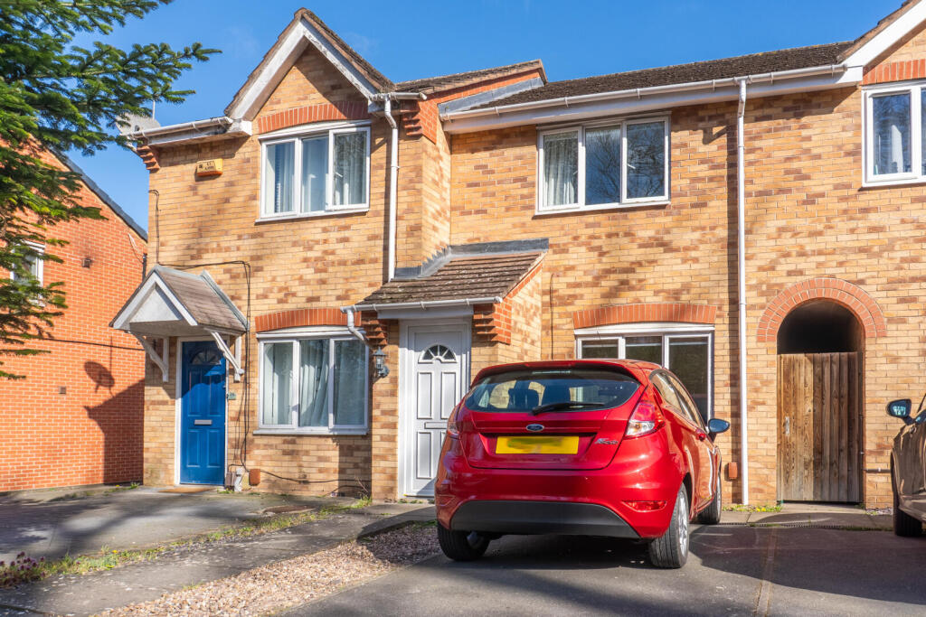 2 bed Mid Terraced House for rent in Leicester. From Clarke Properties - Lutterworth