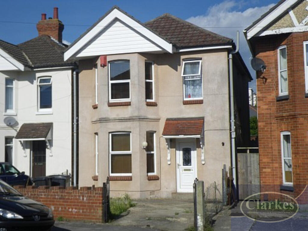 5 bed Detached for rent in Bournemouth. From Clarkes Estate Agents - Bournemouth