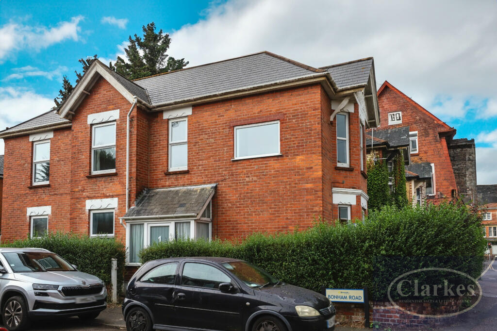 6 bed Detached for rent in Bournemouth. From Clarkes Estate Agents - Bournemouth