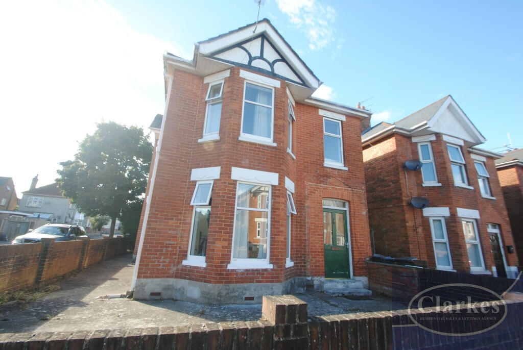 6 bed Detached for rent in Bournemouth. From Clarkes Estate Agents - Bournemouth