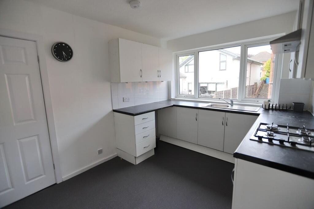 2 bed 1st Floor Flat for rent in Whitefield. From Clive Anthony Sales & Lettings - Whitefield 2 bed 1st Floor Flat for rent in Whitefield. From Clive Anthony Sales & Lettings - Whitefield