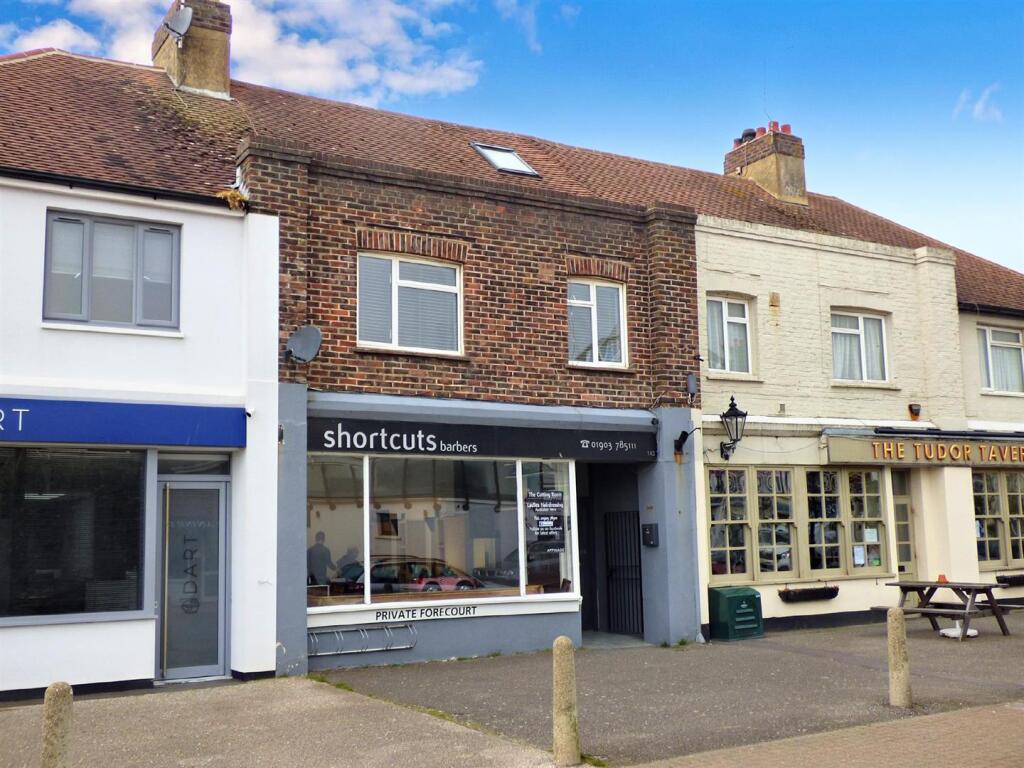 2 bed Annexe for rent in West Kingston. From Glyn-Jones & Co - Rustington Covering West Sussex