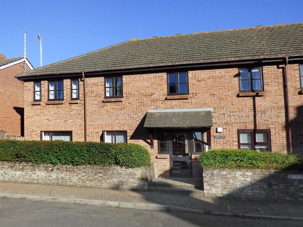 1 bed Apartment for rent in Littlehampton. From Glyn-Jones & Co - Rustington Covering West Sussex 1 bed Apartment for rent in Littlehampton. From Glyn-Jones & Co - Rustington Covering West Sussex