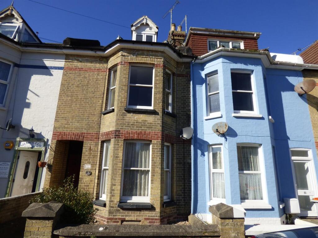 4 bed Studio for rent in Littlehampton. From Glyn-Jones & Co - Rustington Covering West Sussex