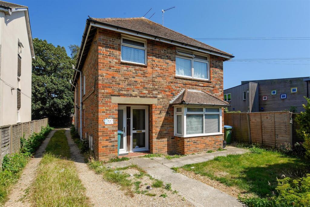 1 bed Apartment for rent in Bognor Regis. From Glyn-Jones & Co - Rustington Covering West Sussex 1 bed Apartment for rent in Bognor Regis. From Glyn-Jones & Co - Rustington Covering West Sussex