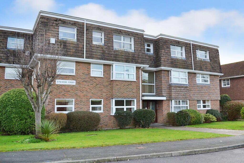 2 bed Apartment for rent in West Kingston. From Glyn-Jones & Co - Rustington Covering West Sussex