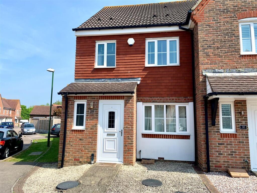 3 bed End of Terrace for rent in Toddington. From Glyn-Jones & Co - Rustington Covering West Sussex