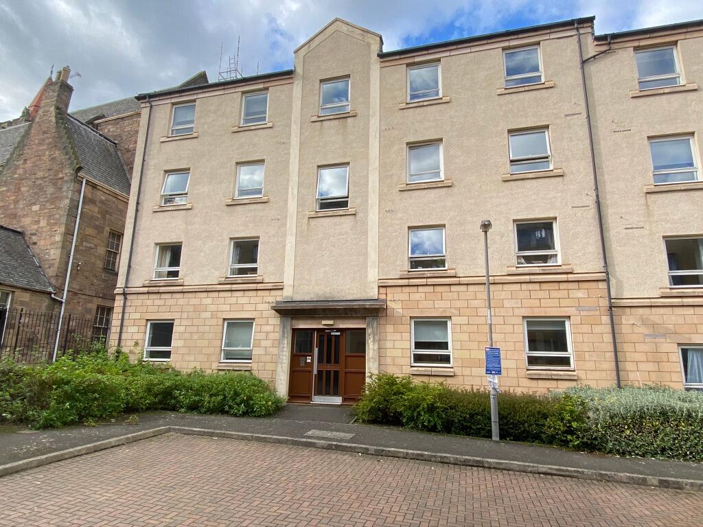 3 bed 1st Floor Flat for rent in Edinburgh. From Cullen Property Ltd - Edinburgh 3 bed 1st Floor Flat for rent in Edinburgh. From Cullen Property Ltd - Edinburgh