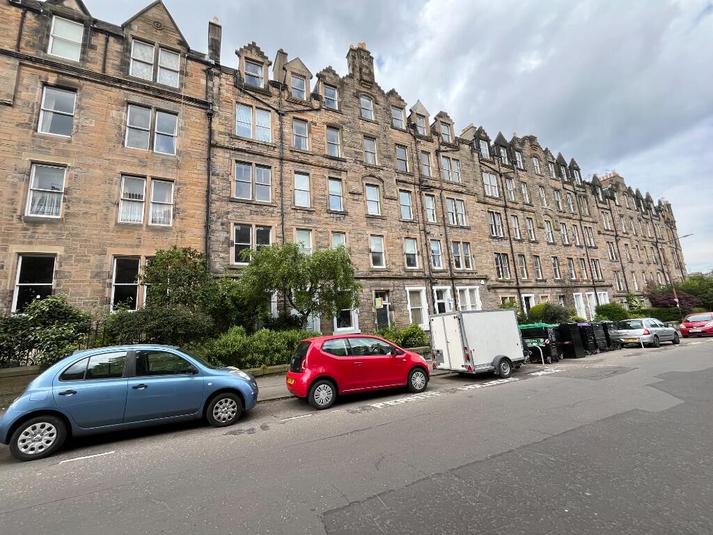 3 bed 1st Floor Flat for rent in Edinburgh. From Cullen Property Ltd - Edinburgh 3 bed 1st Floor Flat for rent in Edinburgh. From Cullen Property Ltd - Edinburgh