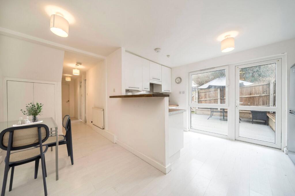 2 bed Apartment for rent in Woolwich. From Conran Estates - Charlton