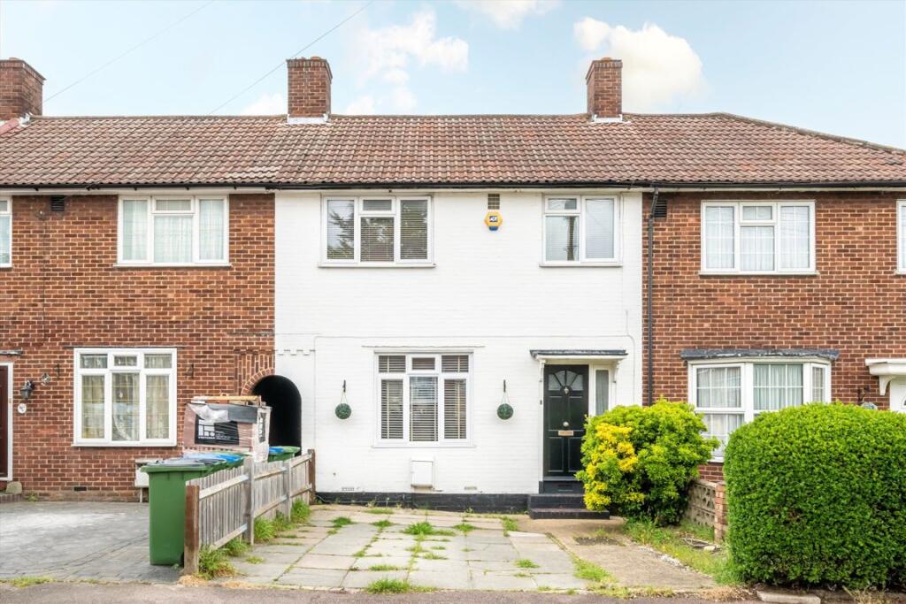 3 bed Mid Terraced House for rent in Eltham. From Conran Estates - Charlton 3 bed Mid Terraced House for rent in Eltham. From Conran Estates - Charlton