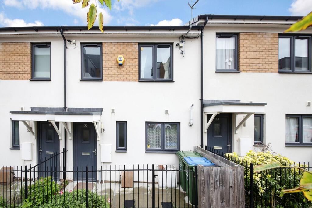 3 bed Mid Terraced House for rent in Woolwich. From Conran Estates - Charlton 3 bed Mid Terraced House for rent in Woolwich. From Conran Estates - Charlton