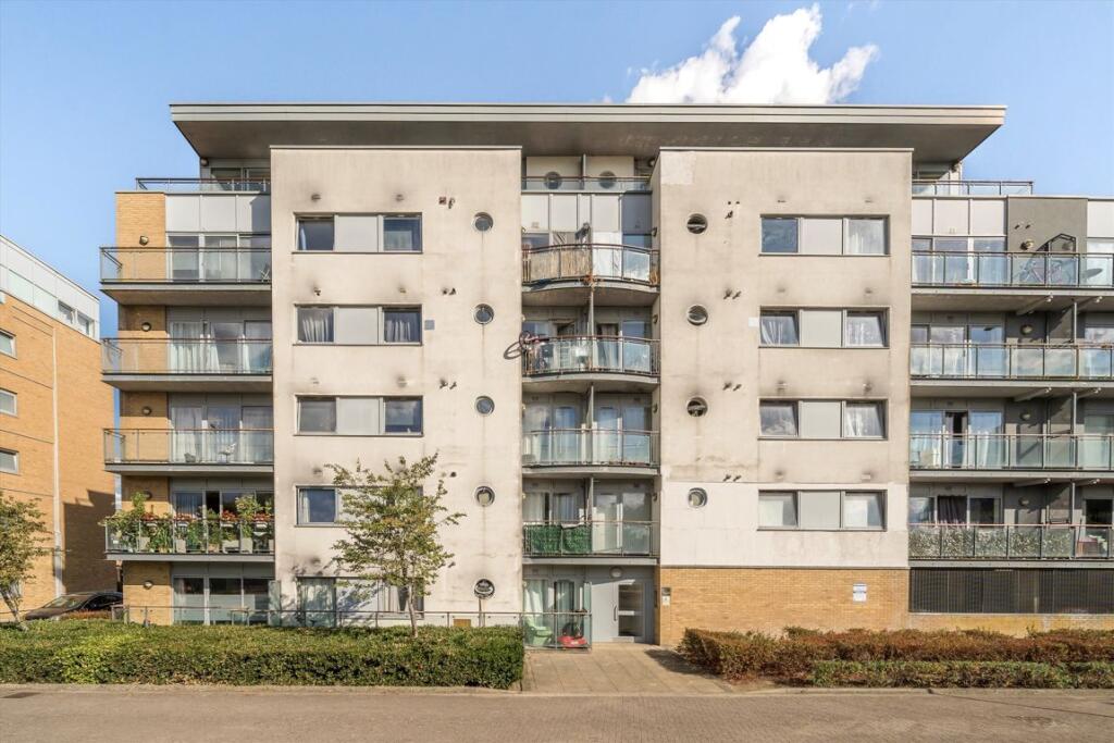 2 bed 1st Floor Flat for rent in Woolwich. From Conran Estates - Charlton 2 bed 1st Floor Flat for rent in Woolwich. From Conran Estates - Charlton