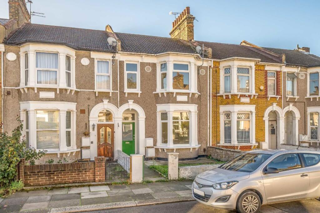 4 bed Mid Terraced House for rent in Catford. From Conran Estates - Lee 4 bed Mid Terraced House for rent in Catford. From Conran Estates - Lee