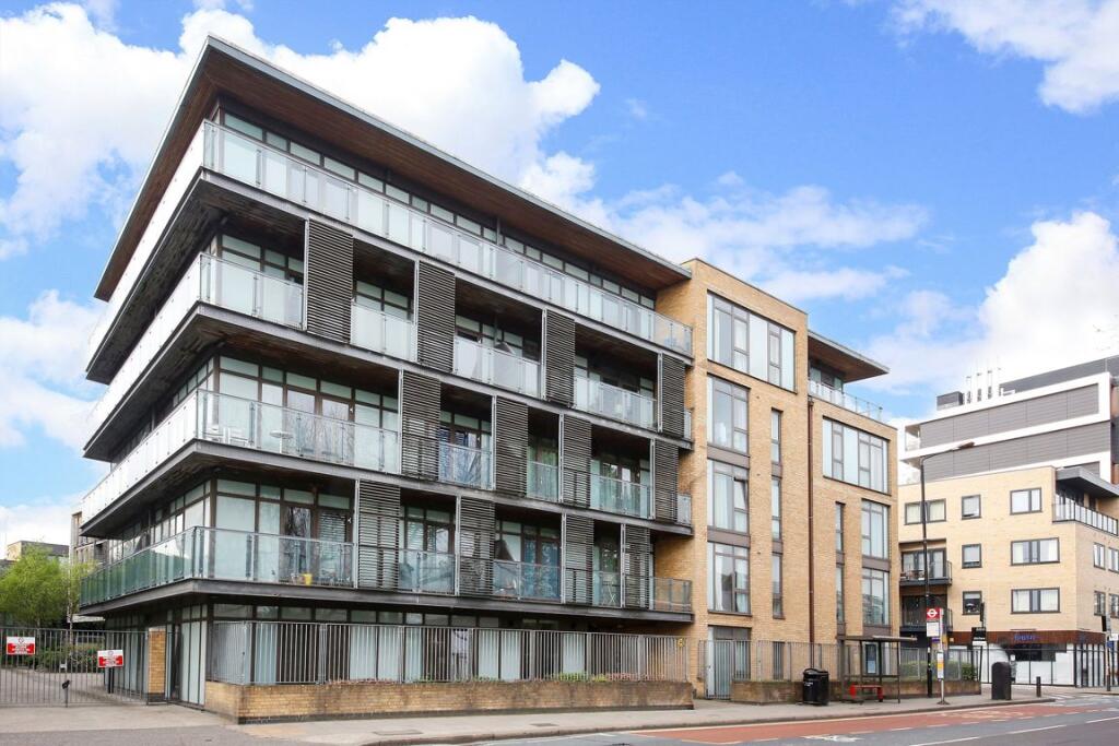 1 bed 1st Floor Flat for rent in Greenwich. From Conran Estates - Greenwich