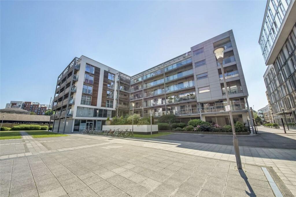 1 bed 1st Floor Flat for rent in Greenwich. From Conran Estates - Greenwich