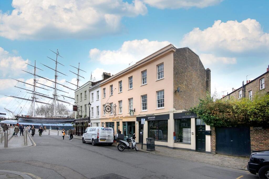 2 bed 1st Floor Flat for rent in Greenwich. From Conran Estates - Greenwich