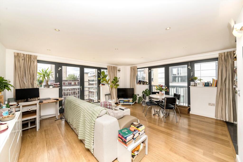 1 bed 1st Floor Flat for rent in Greenwich. From Conran Estates - Greenwich 1 bed 1st Floor Flat for rent in Greenwich. From Conran Estates - Greenwich