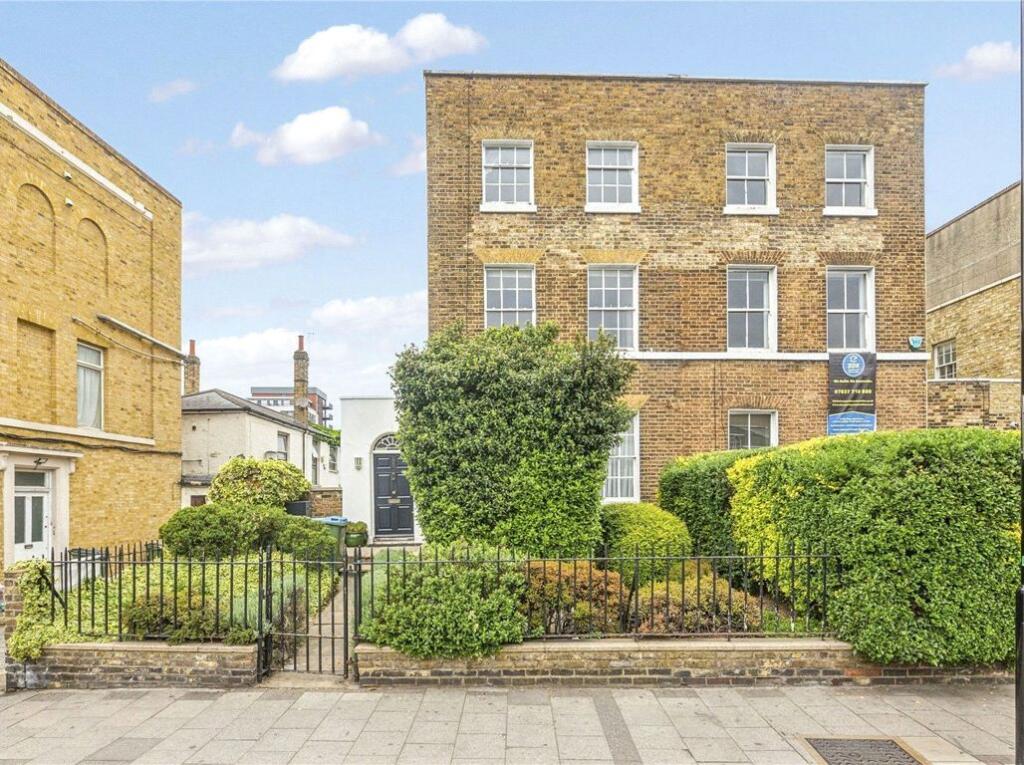4 bed Mid Terraced House for rent in Greenwich. From Conran Estates - Greenwich 4 bed Mid Terraced House for rent in Greenwich. From Conran Estates - Greenwich