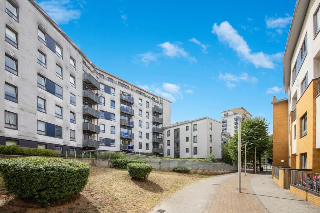 1 bed 1st Floor Flat for rent in Greenwich. From Conran Estates - Greenwich