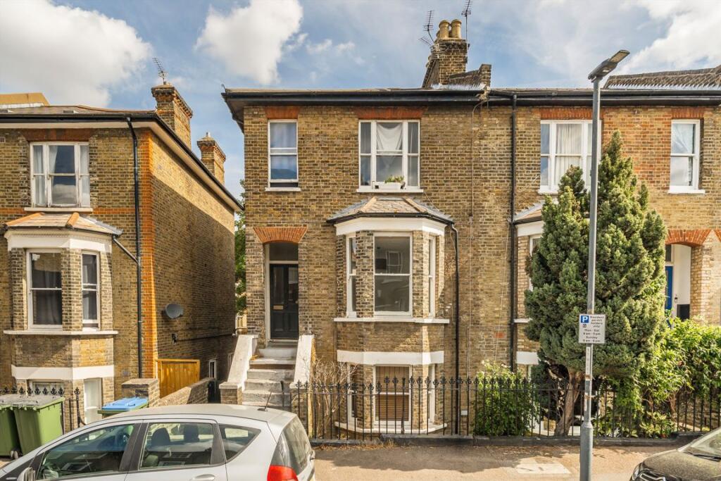1 bed 1st Floor Flat for rent in Greenwich. From Conran Estates - Greenwich