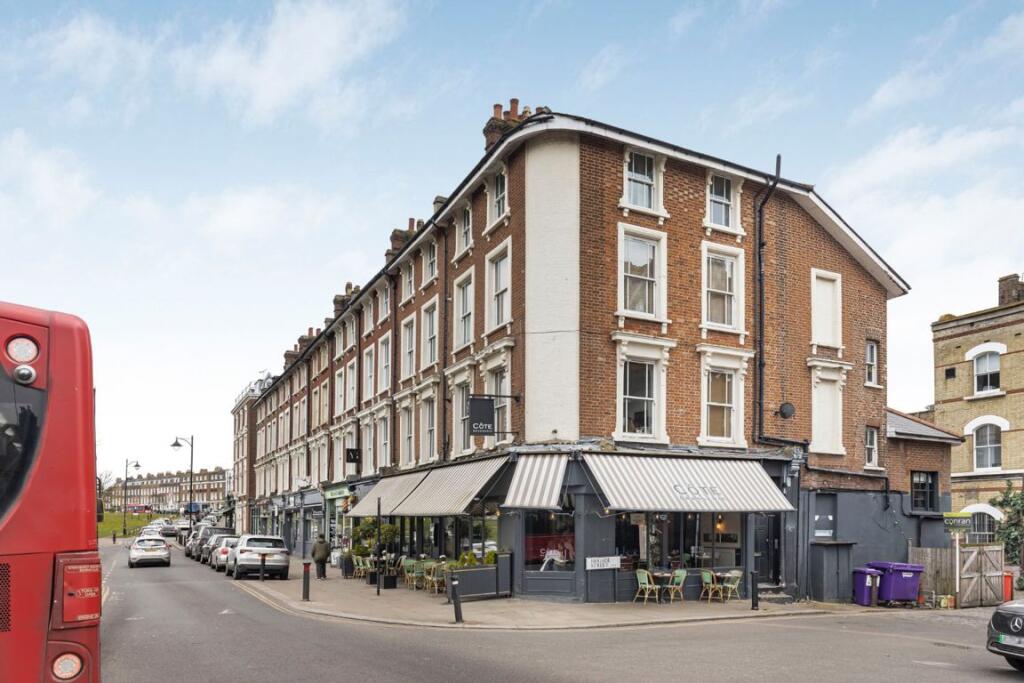 2 bed 1st Floor Flat for rent in Greenwich. From Conran Estates - Greenwich