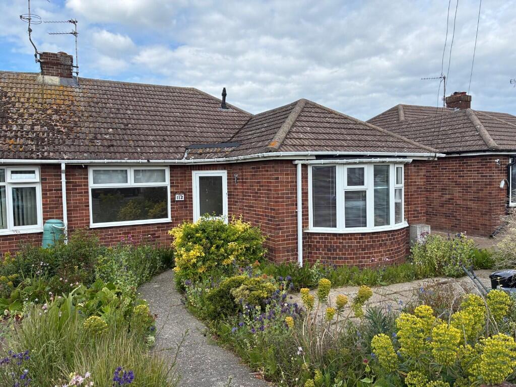 2 bed Semi-detached bungalow for rent in Parkeston. From Compass One Stop Property Shop - Dovercourt 2 bed Semi-detached bungalow for rent in Parkeston. From Compass One Stop Property Shop - Dovercourt
