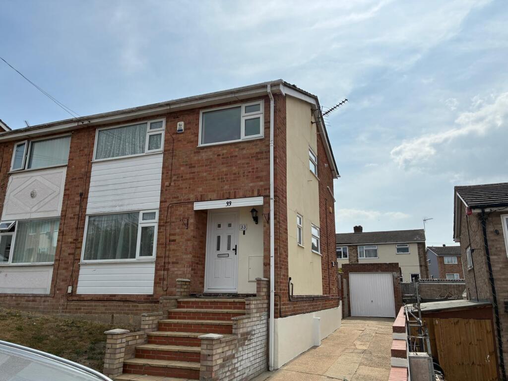 3 bed Semi Detached for rent in Parkeston. From Compass One Stop Property Shop - Dovercourt 3 bed Semi Detached for rent in Parkeston. From Compass One Stop Property Shop - Dovercourt
