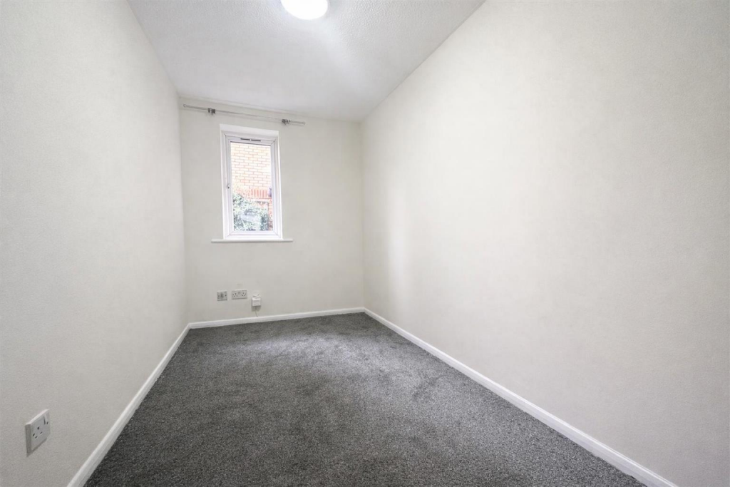 2 bed 1st Floor Flat for rent in Watford. From Coopers Estate Agents - Watford