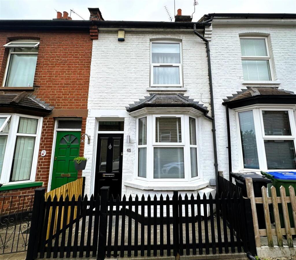 2 bed Mid Terraced House for rent in Watford. From Coopers Estate Agents - Watford
