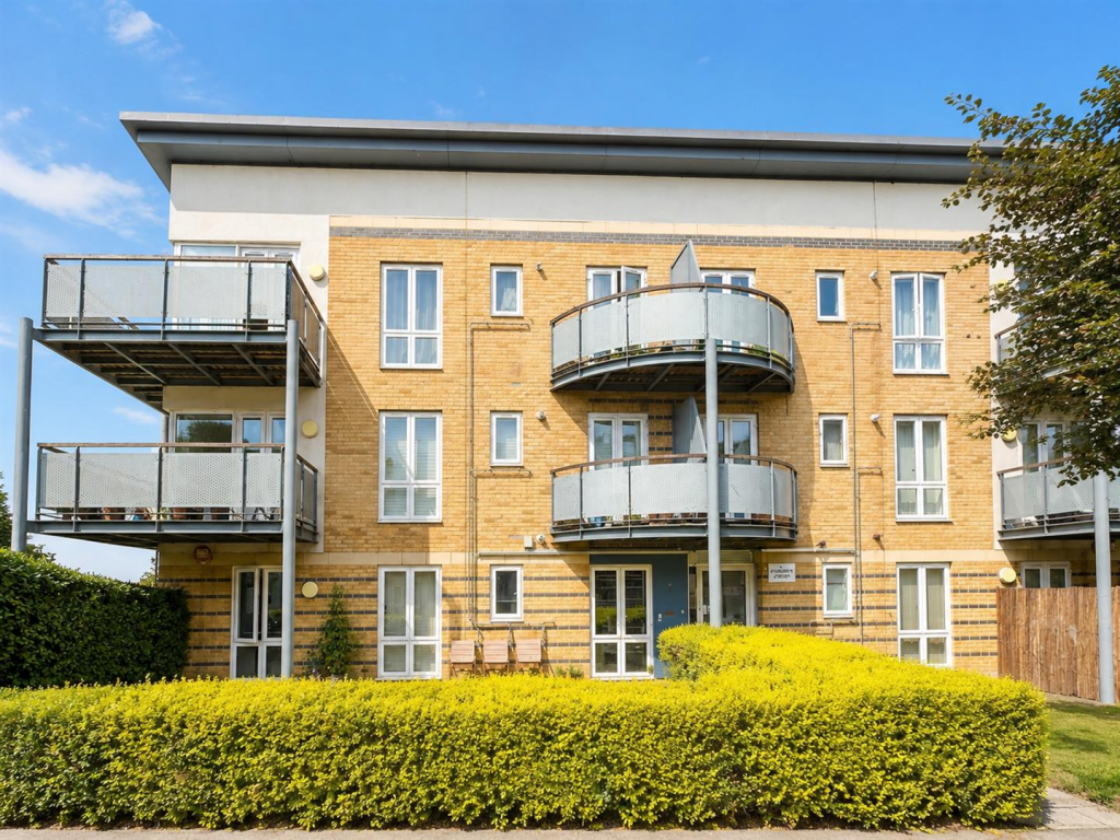 2 bed 1st Floor Flat for rent in Watford. From Coopers Estate Agents - Watford