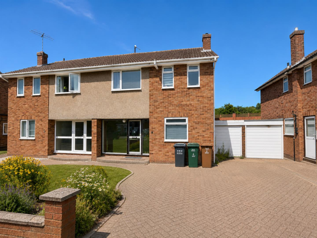 3 bed Semi Detached for rent in Rickmansworth. From Coopers Estate Agents - Watford
