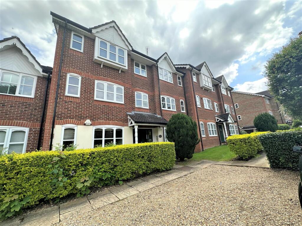 2 bed 1st Floor Flat for rent in Watford. From Coopers Estate Agents - Watford 2 bed 1st Floor Flat for rent in Watford. From Coopers Estate Agents - Watford