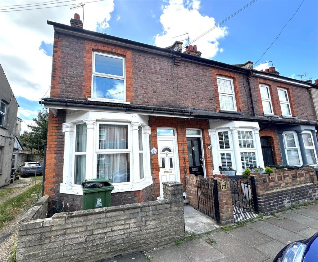2 bed End of Terrace for rent in Watford. From Coopers Estate Agents - Watford