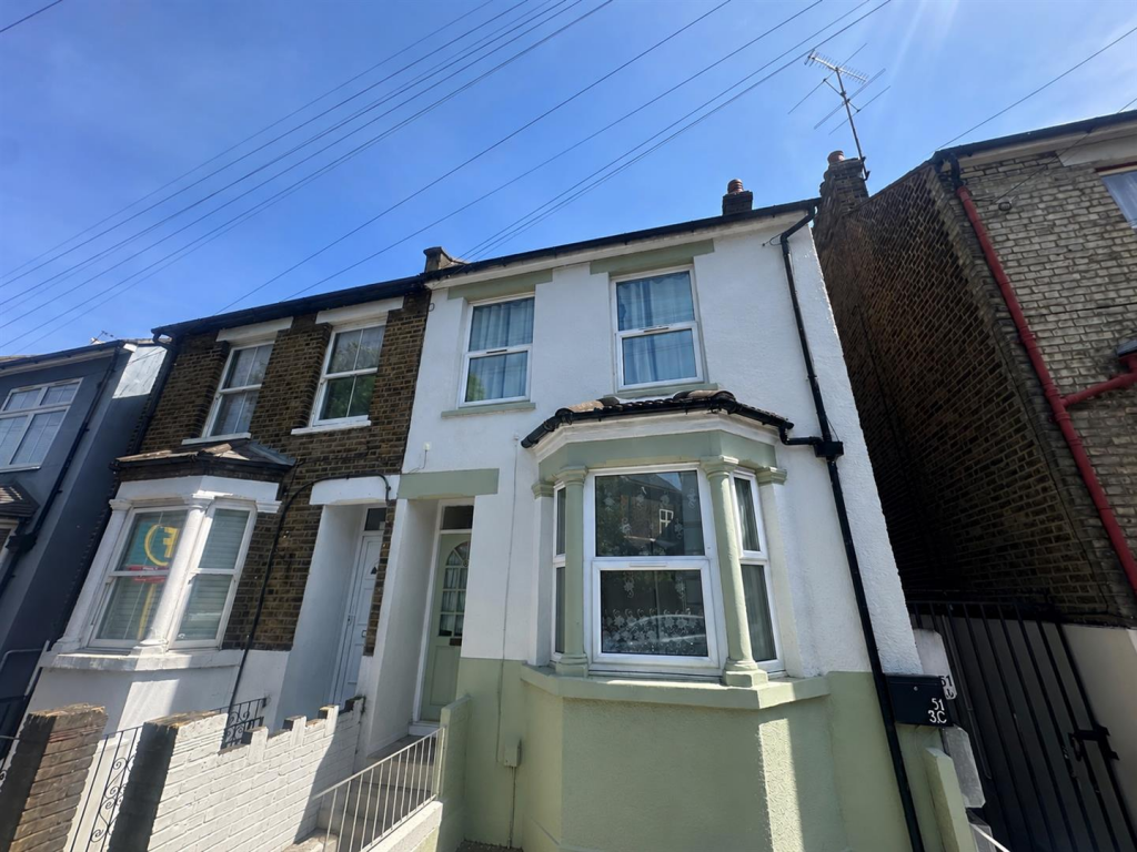1 bed 1st Floor Flat for rent in Watford. From Coopers Estate Agents - Watford 1 bed 1st Floor Flat for rent in Watford. From Coopers Estate Agents - Watford