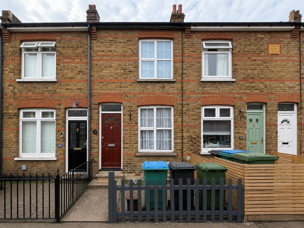 2 bed Mid Terraced House for rent in Watford. From Coopers Estate Agents - Watford
