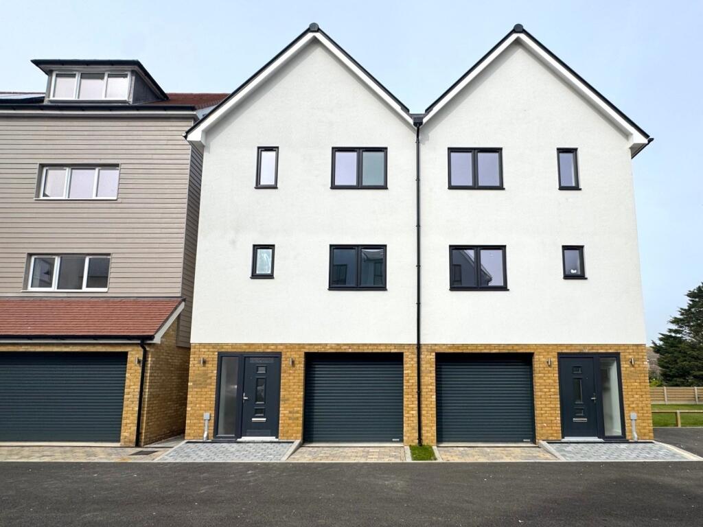 3 bed Semi Detached for rent in St Mary's Bay. From Connells Lettings - Ashford