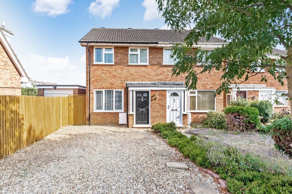 2 bed End of Terrace for rent in Steppingley. From Country Properties - Flitwick