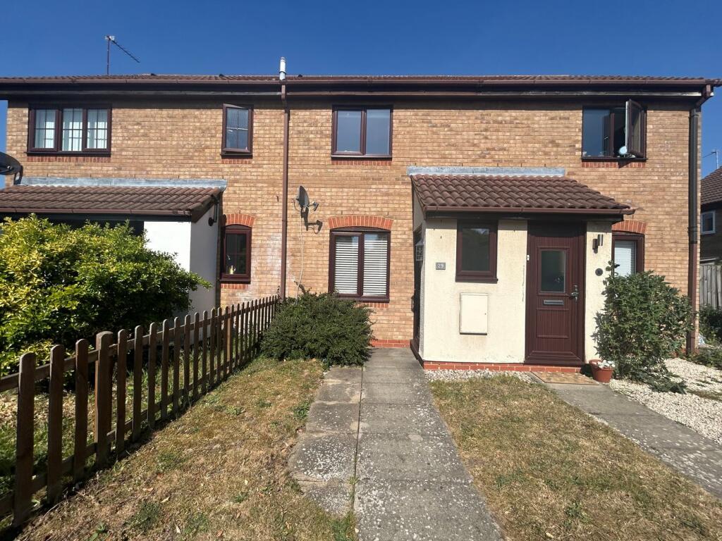 2 bed Mid Terraced House for rent in Steppingley. From Country Properties - Flitwick