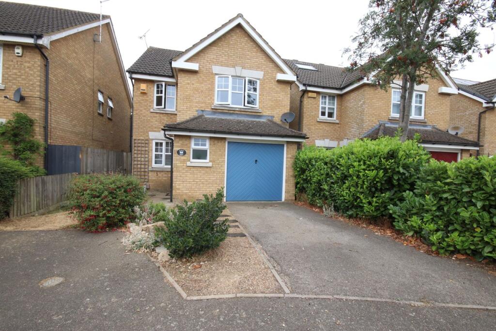 3 bed Detached for rent in Toddington. From Country Properties - Flitwick