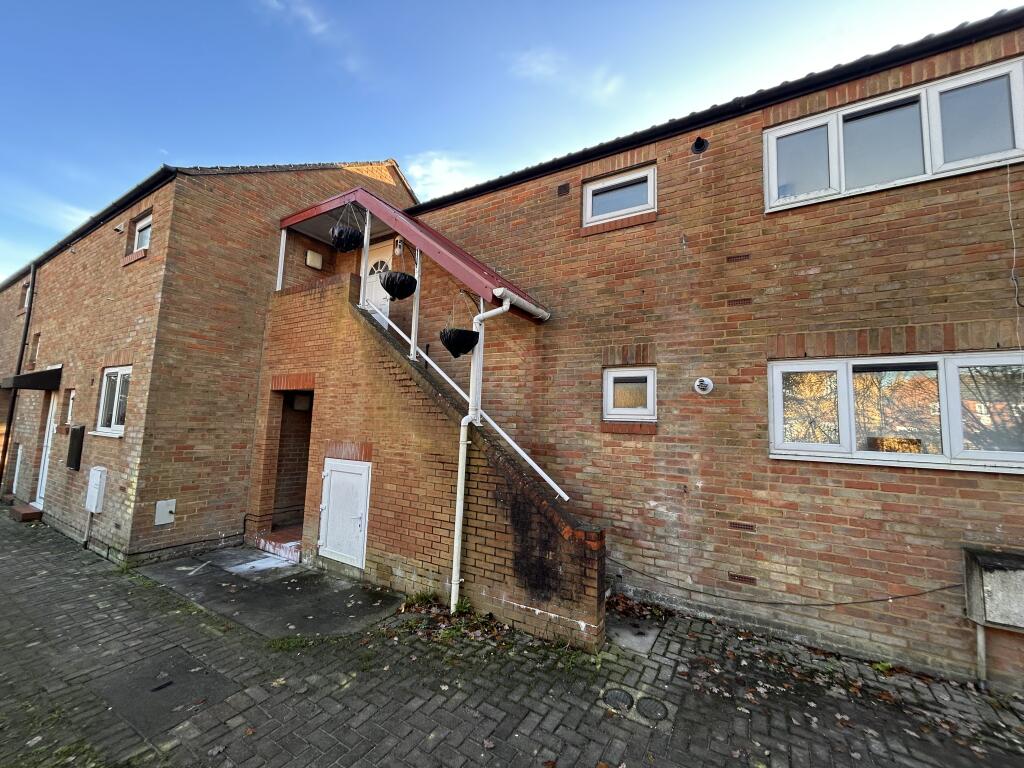 2 bed Annexe for rent in Bedford. From Connells Lettings - Bedford