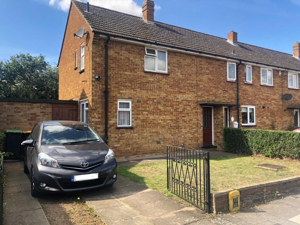 2 bed Mid Terraced House for rent in Shortstown. From Connells Lettings - Bedford