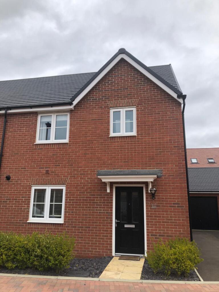3 bed Detached for rent in Great Denham. From Connells Lettings - Bedford 3 bed Detached for rent in Great Denham. From Connells Lettings - Bedford
