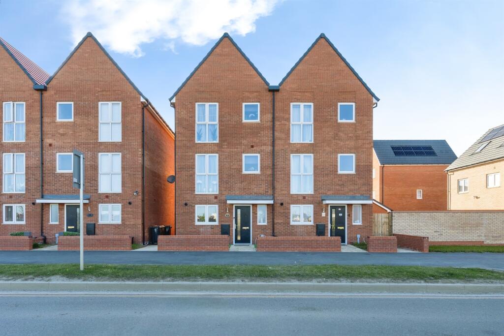 4 bed Town House for rent in Wilstead. From Connells Lettings - Bedford