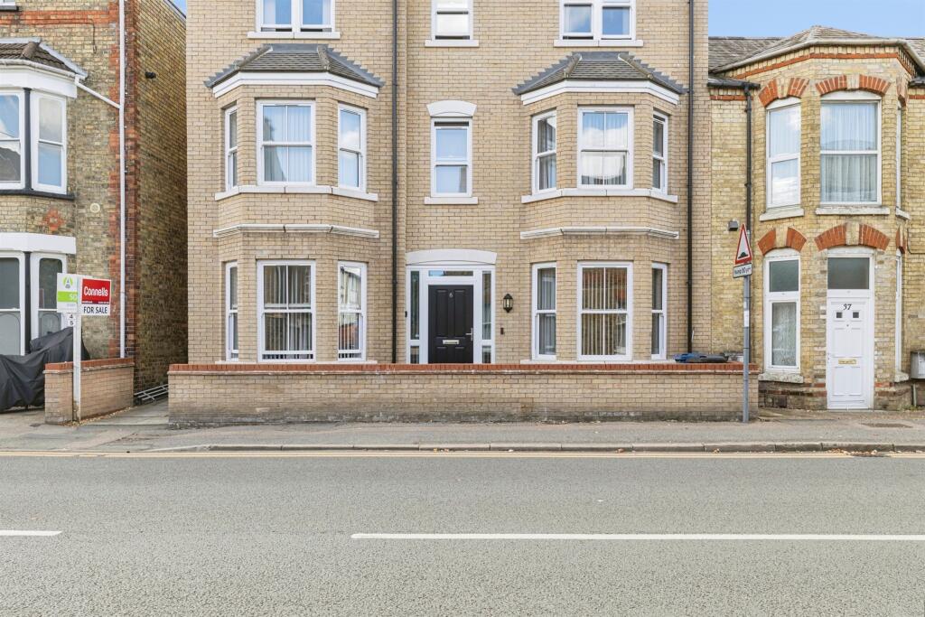 2 bed Apartment for rent in St Neots. From Connells Lettings - Bedford