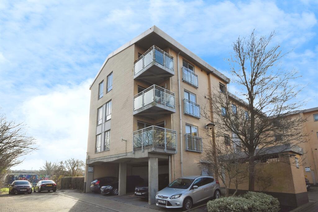2 bed Apartment for rent in Sandon. From Connells - Colchester