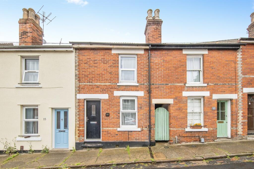 4 bed Mid Terraced House for rent in Berechurch. From Connells - Colchester 4 bed Mid Terraced House for rent in Berechurch. From Connells - Colchester