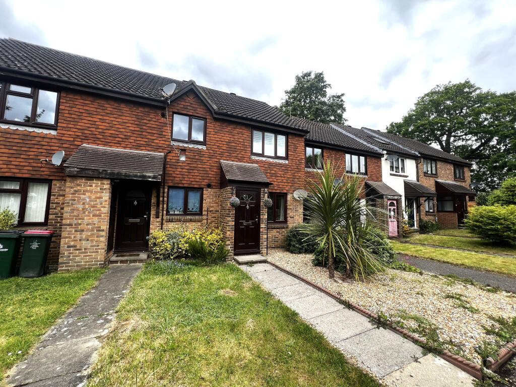 2 bed Mid Terraced House for rent in Crawley. From Connells - Crawley